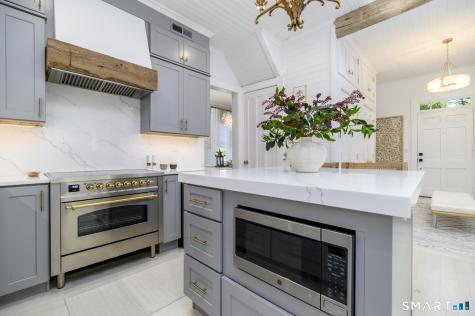 14 Stanton Drive Stamford CT 06902
