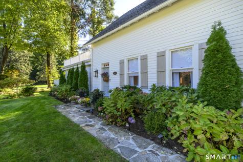 14 Stanton Drive Stamford CT 06902