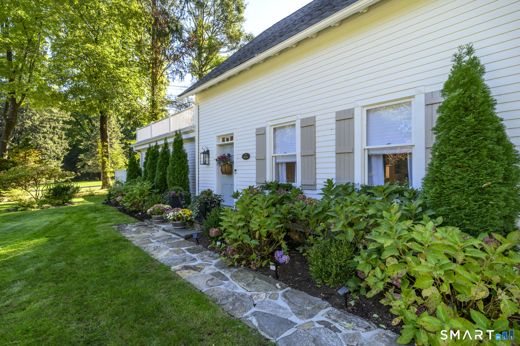 14 Stanton Drive Stamford CT 06902