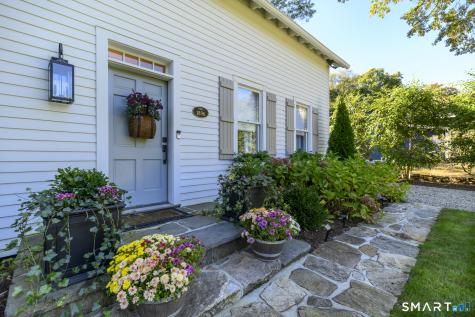 14 Stanton Drive Stamford CT 06902