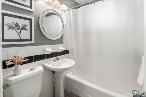 15 Muriel Drive Stamford CT 06907