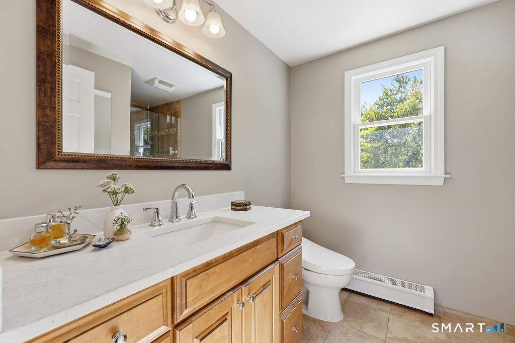 3 Hartfield Lane Farmington CT 06032