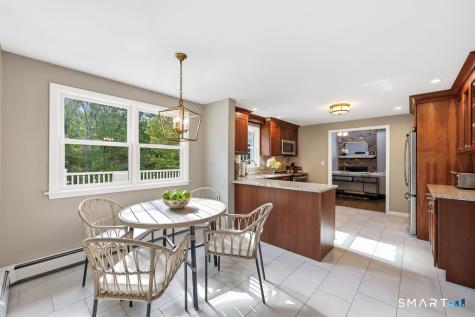 3 Hartfield Lane Farmington CT 06032