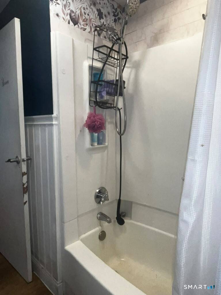 16 Salem Drive Somers CT 06071