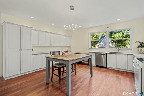 1908 Stratfield Road Fairfield CT 06825