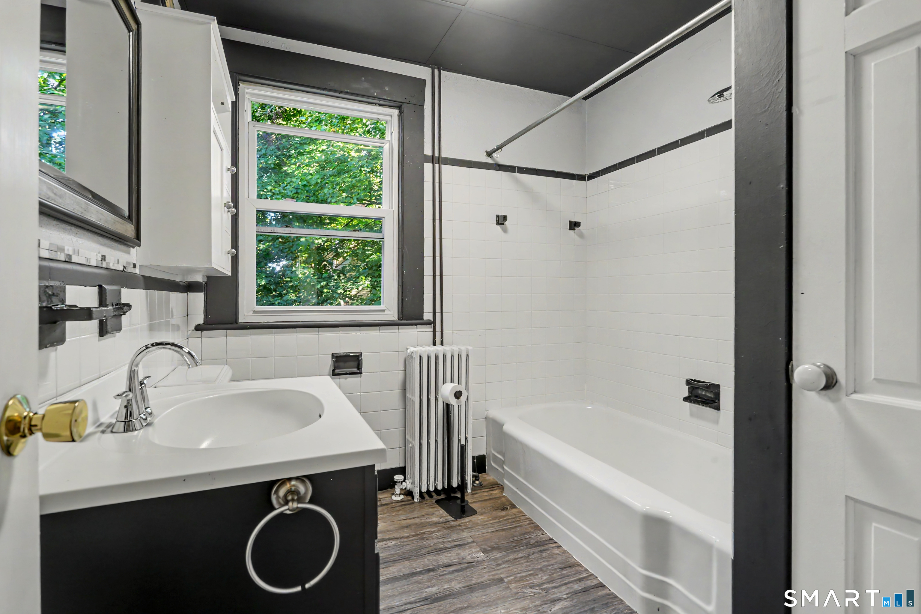 1908 Stratfield Road Fairfield CT 06825