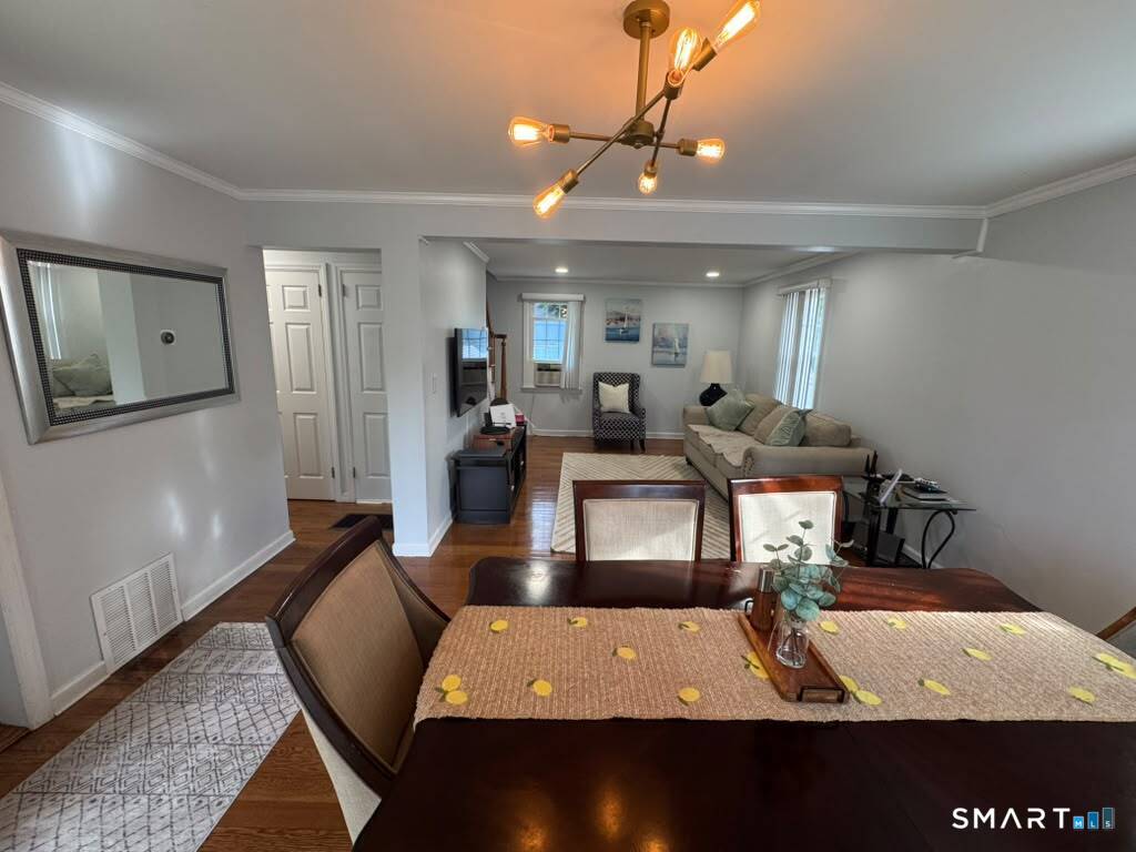 681 Jennings Road Fairfield CT 06824