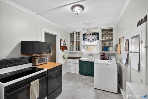 153 Old Norwich Road Waterford CT 06375