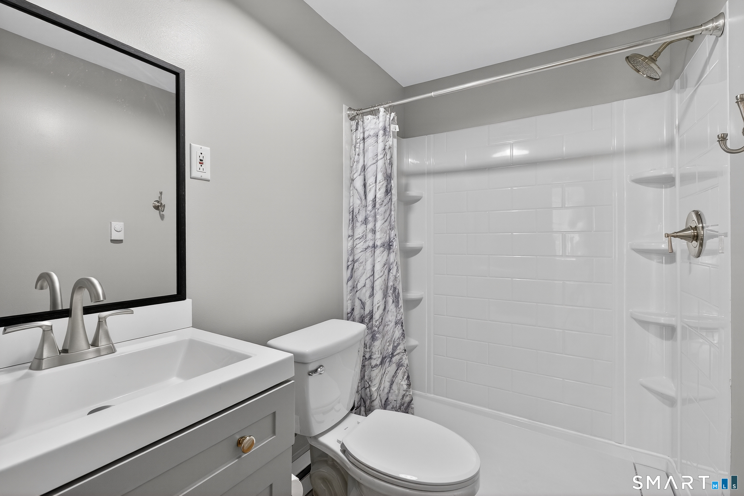 153 Old Norwich Road Waterford CT 06375