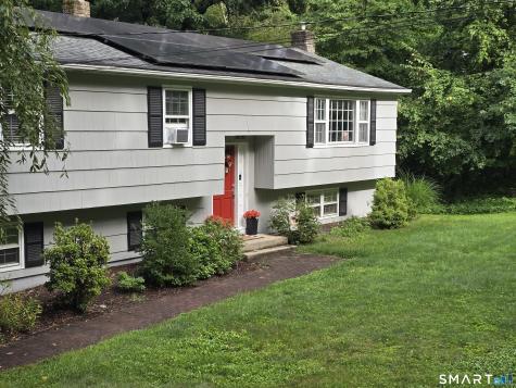 4 Partridge Lane Newtown CT 06470