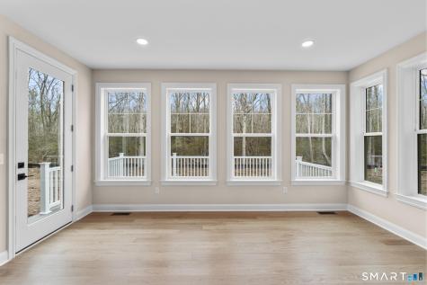 9 Twin Valley Road East Lyme CT 06333