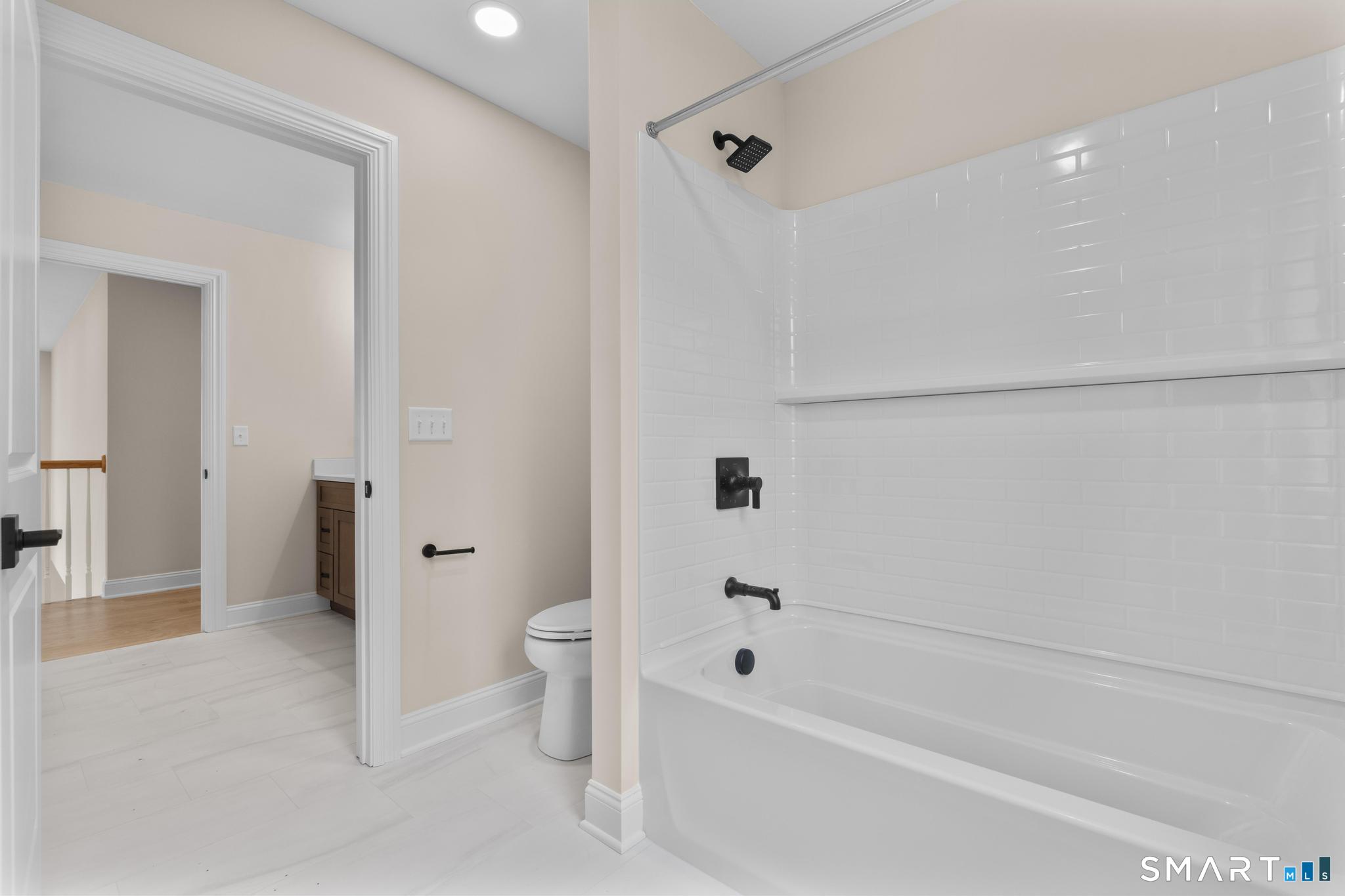 9 Twin Valley Road East Lyme CT 06333