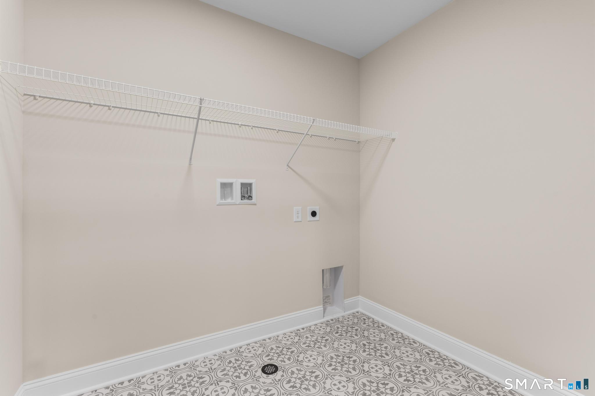 9 Twin Valley Road East Lyme CT 06333