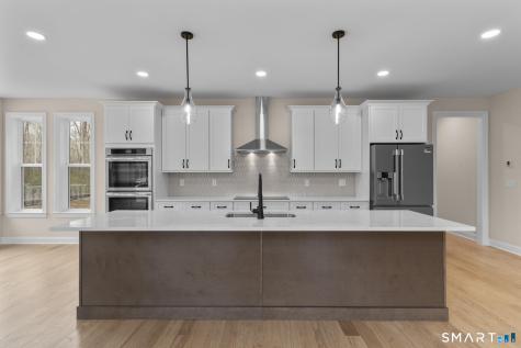 9 Twin Valley Road East Lyme CT 06333