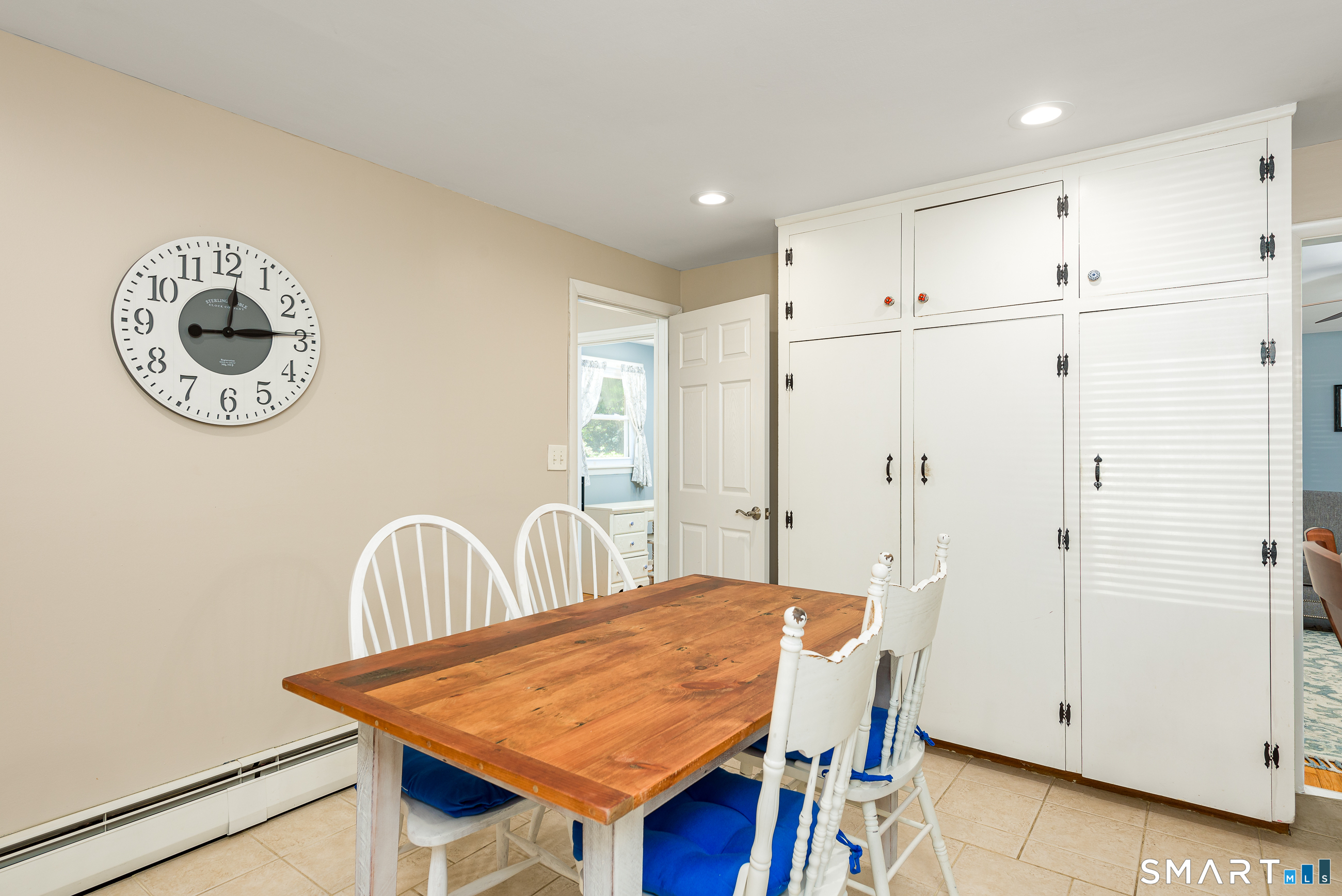 8 Sepous Road Avon CT 06001