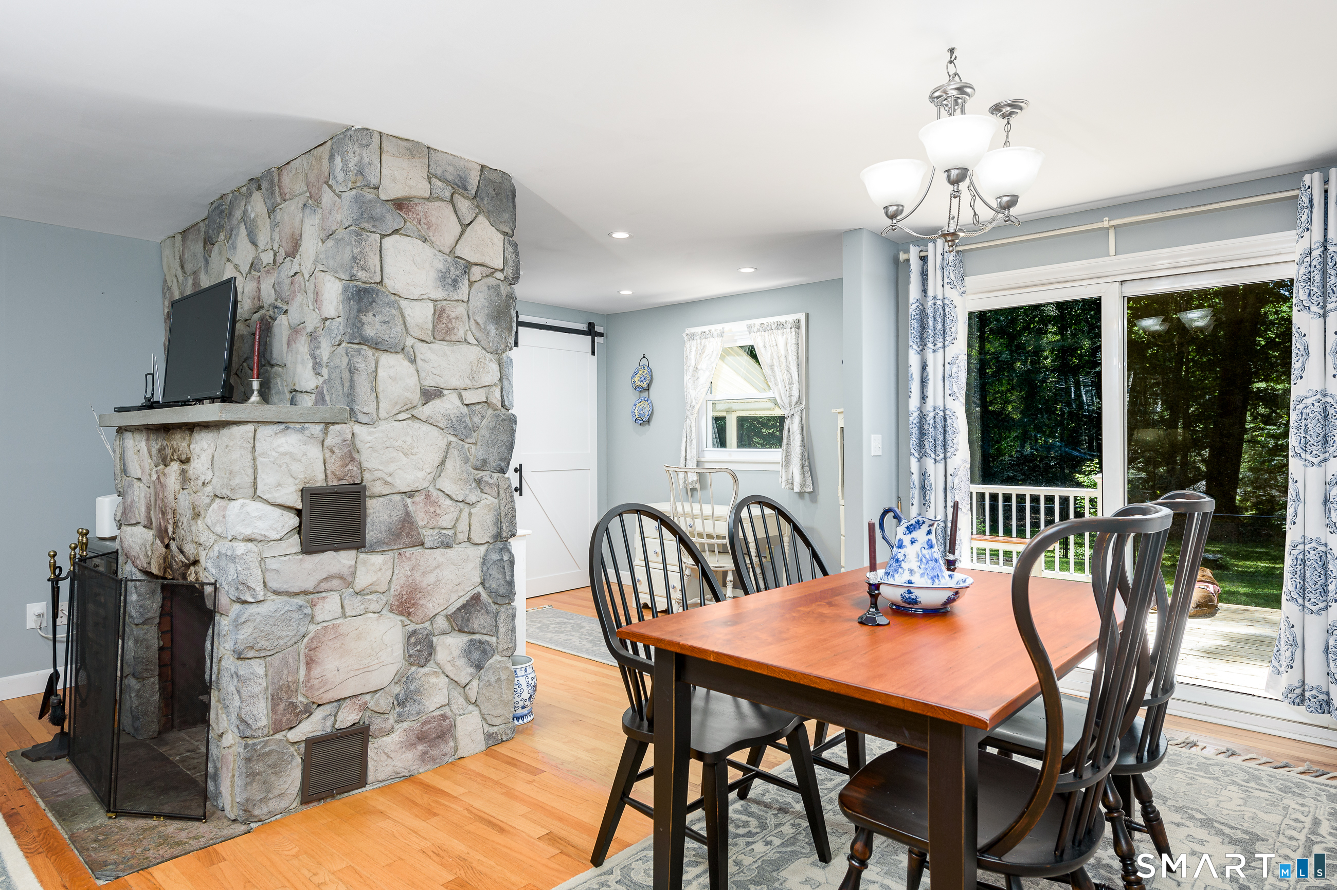 8 Sepous Road Avon CT 06001