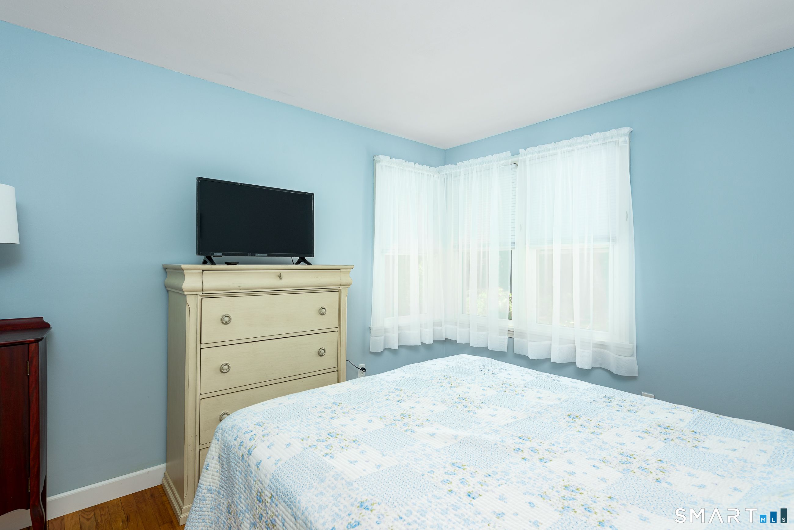 8 Sepous Road Avon CT 06001