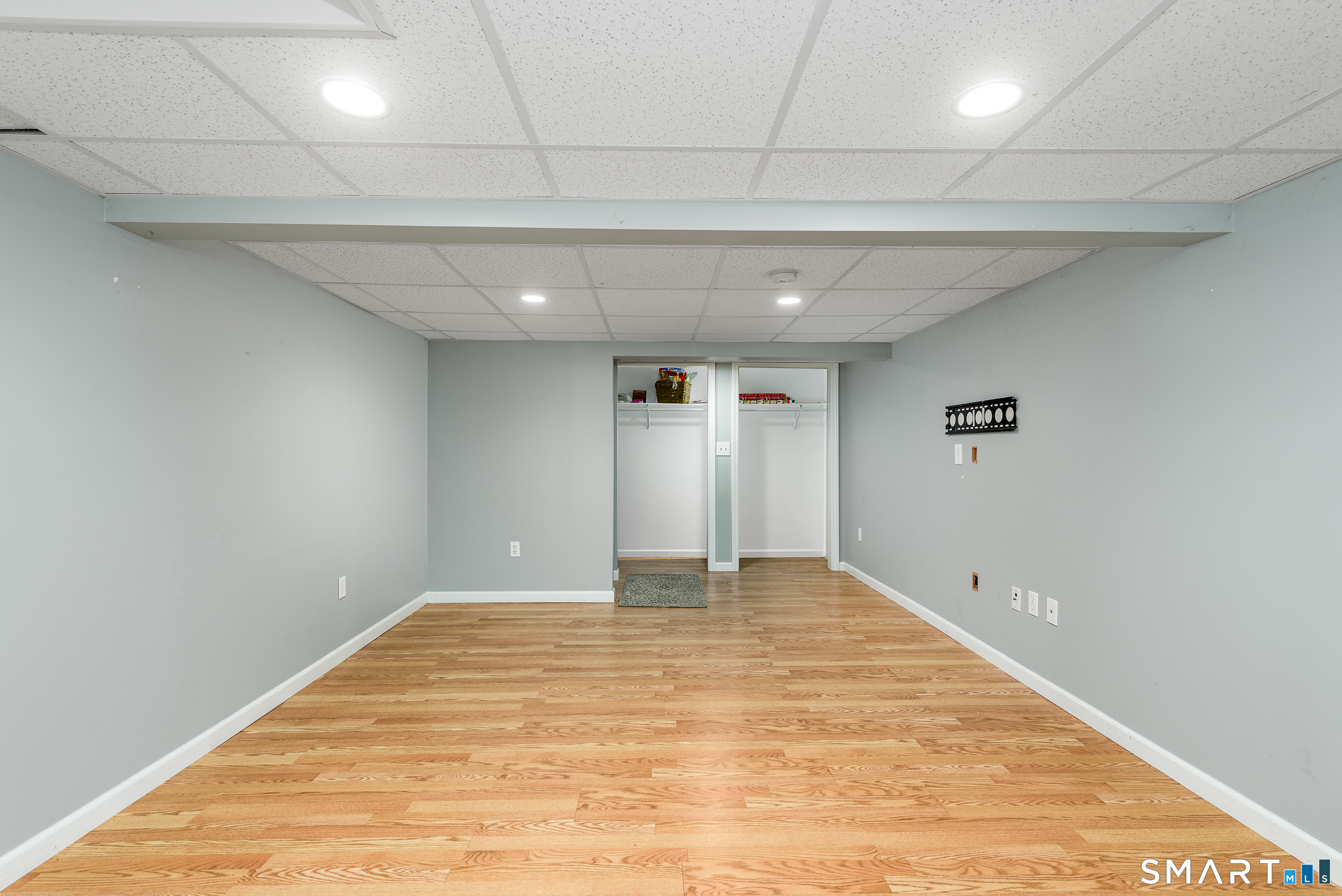 8 Sepous Road Avon CT 06001