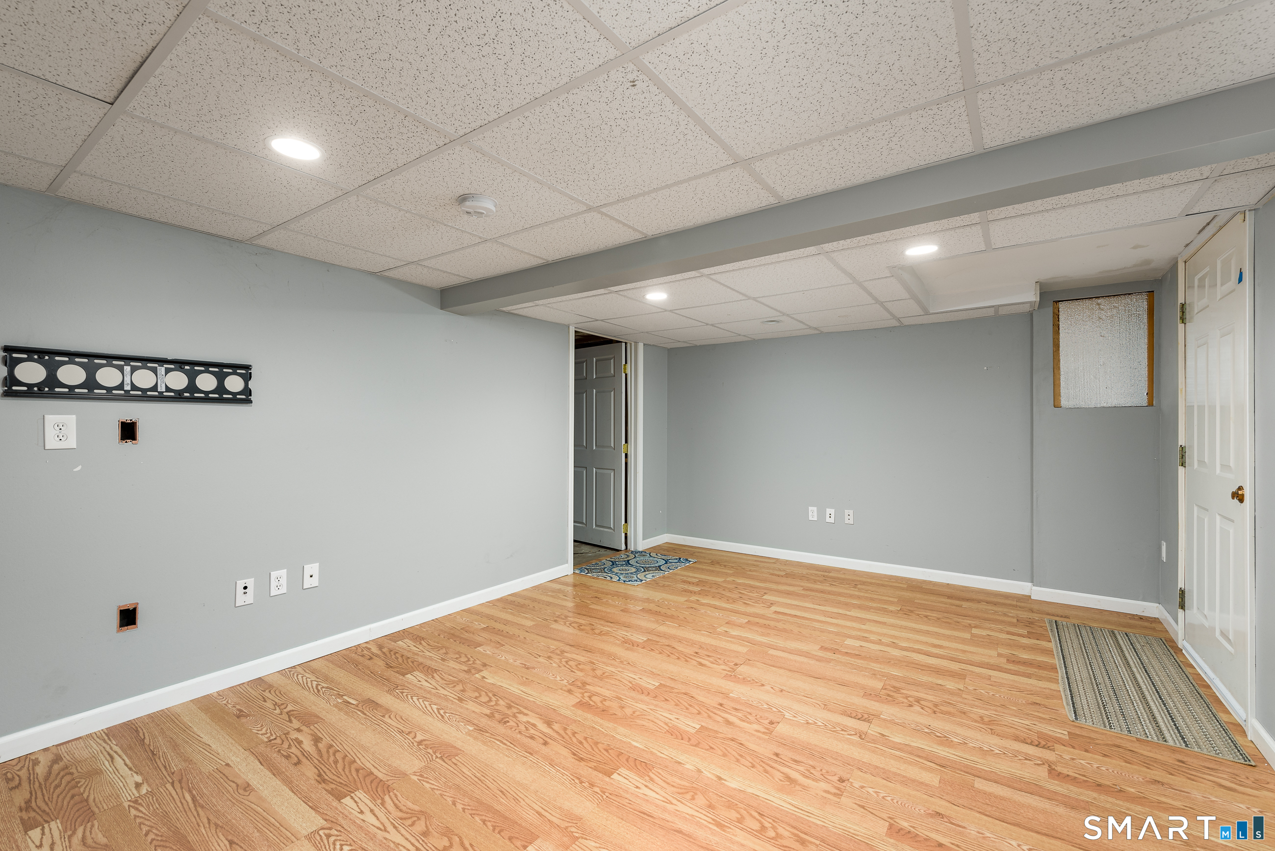 8 Sepous Road Avon CT 06001