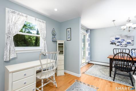 8 Sepous Road Avon CT 06001