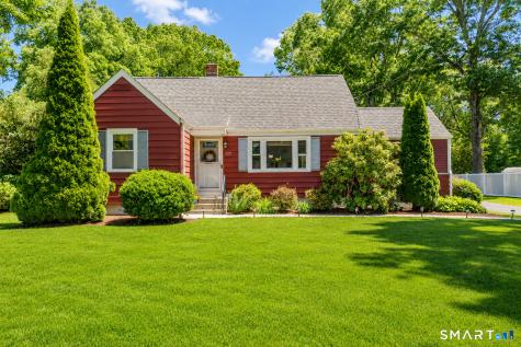 122 Pool Road North Haven CT 06473
