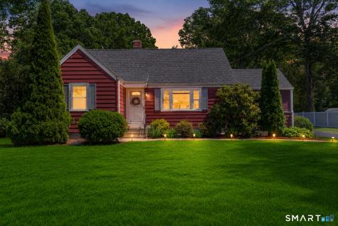 122 Pool Road North Haven CT 06473
