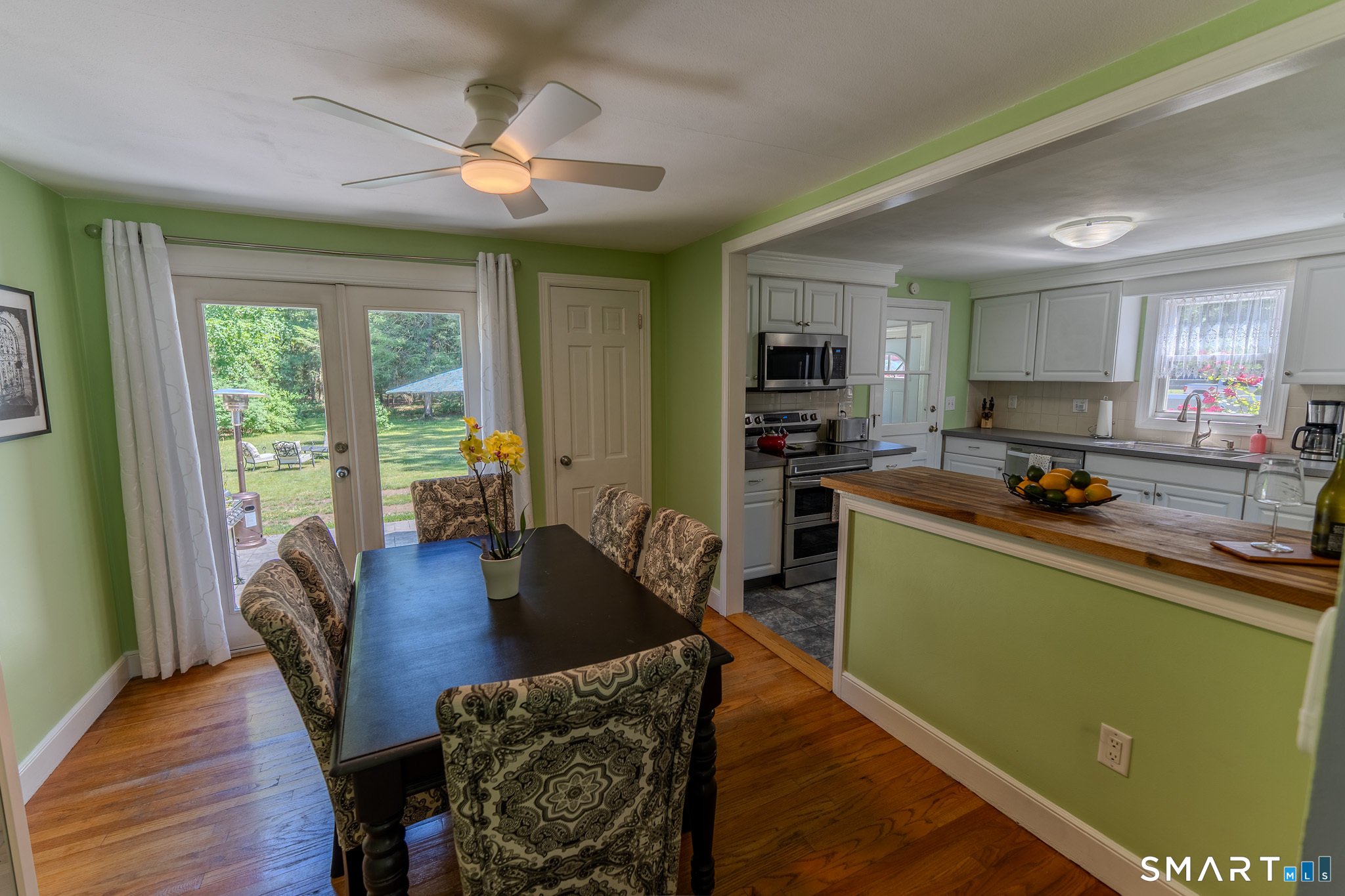 122 Pool Road North Haven CT 06473