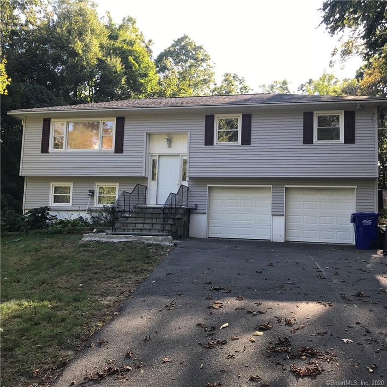 8 Freddys Lane Brookfield CT 06804