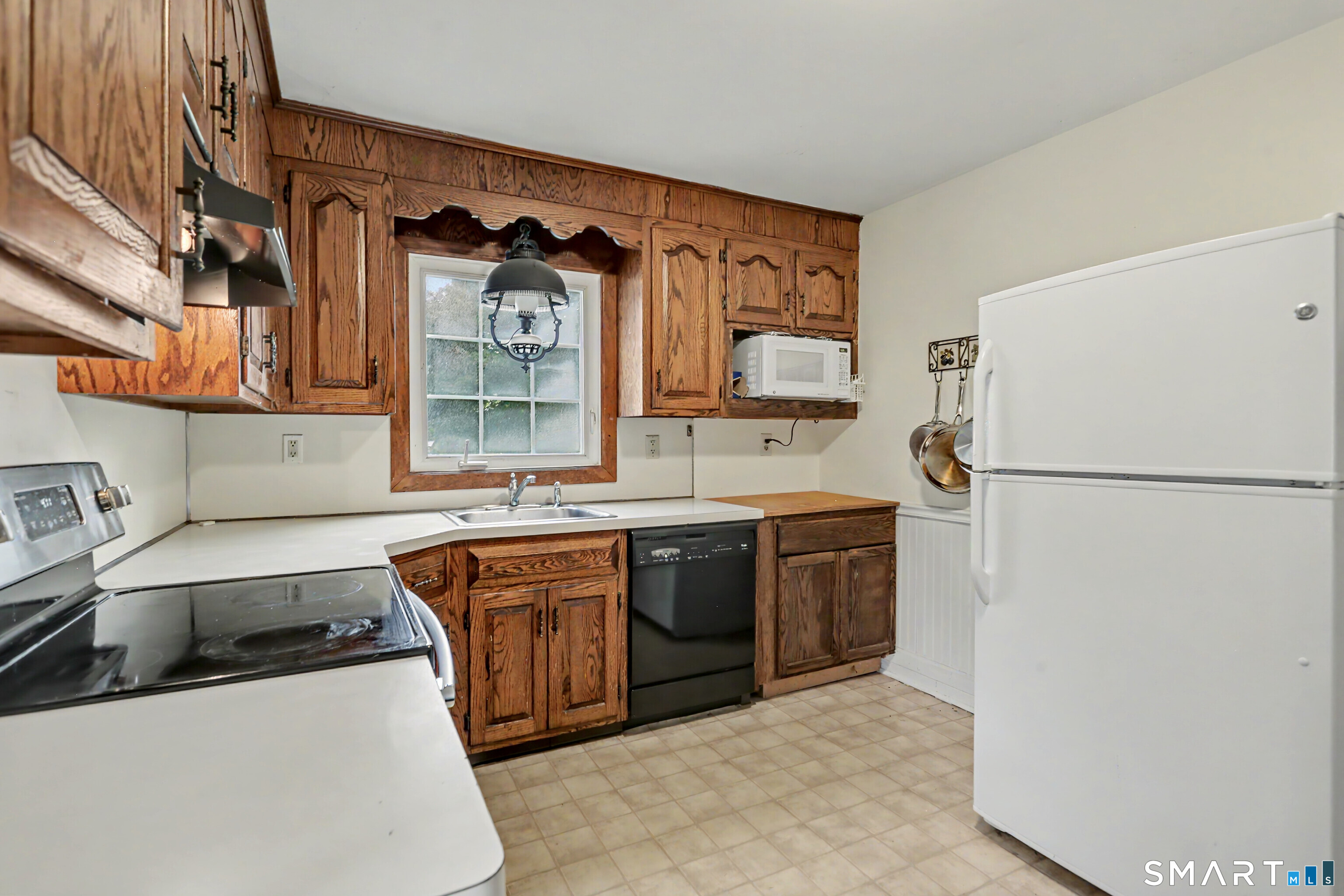 105 Catherine Street Stratford CT 06615