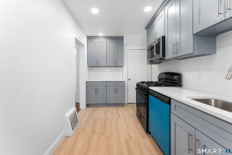 57 Washington Circle West Hartford CT 06119