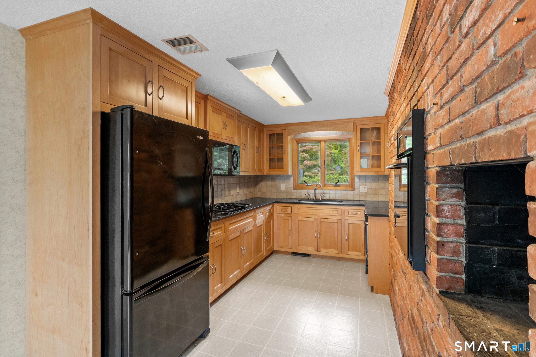 83 Richmond Lane West Hartford CT 06117