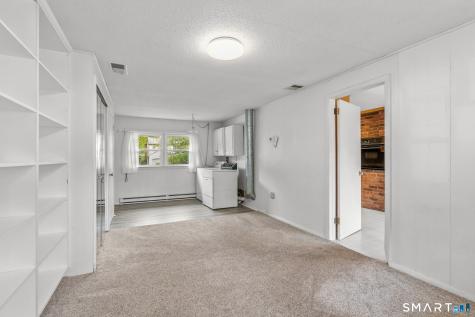 83 Richmond Lane West Hartford CT 06117