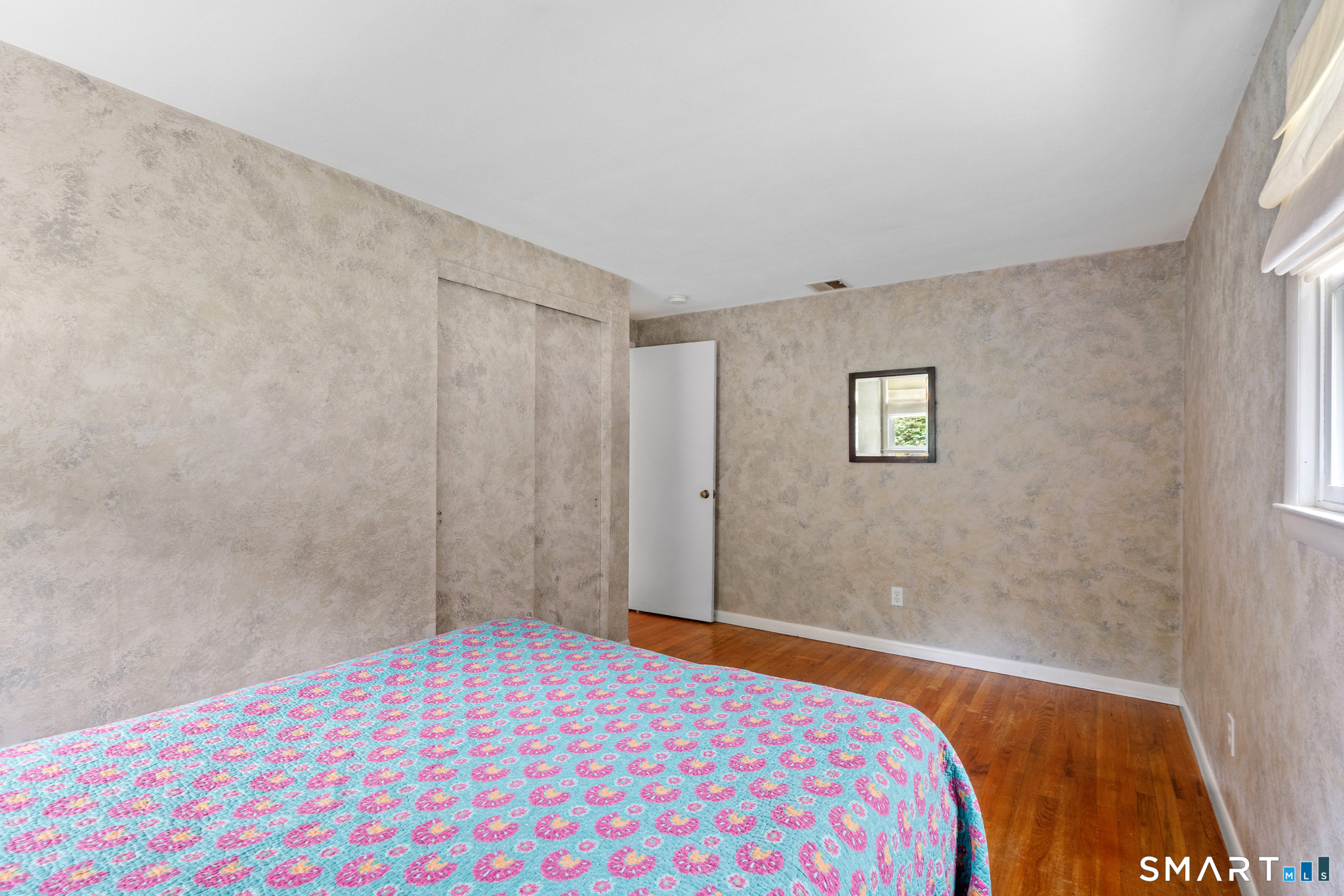 83 Richmond Lane West Hartford CT 06117