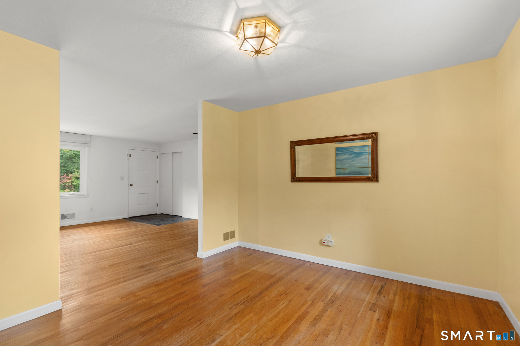 83 Richmond Lane West Hartford CT 06117