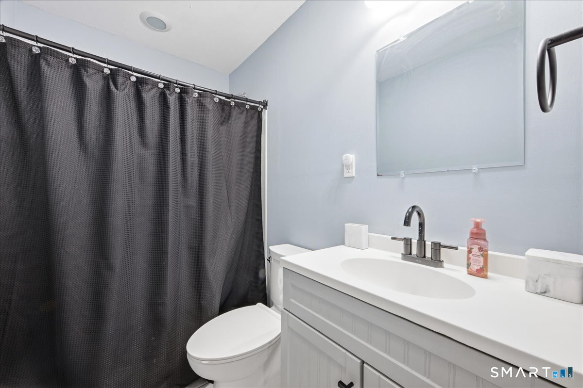 60 Cedar Lane Bozrah CT 06334