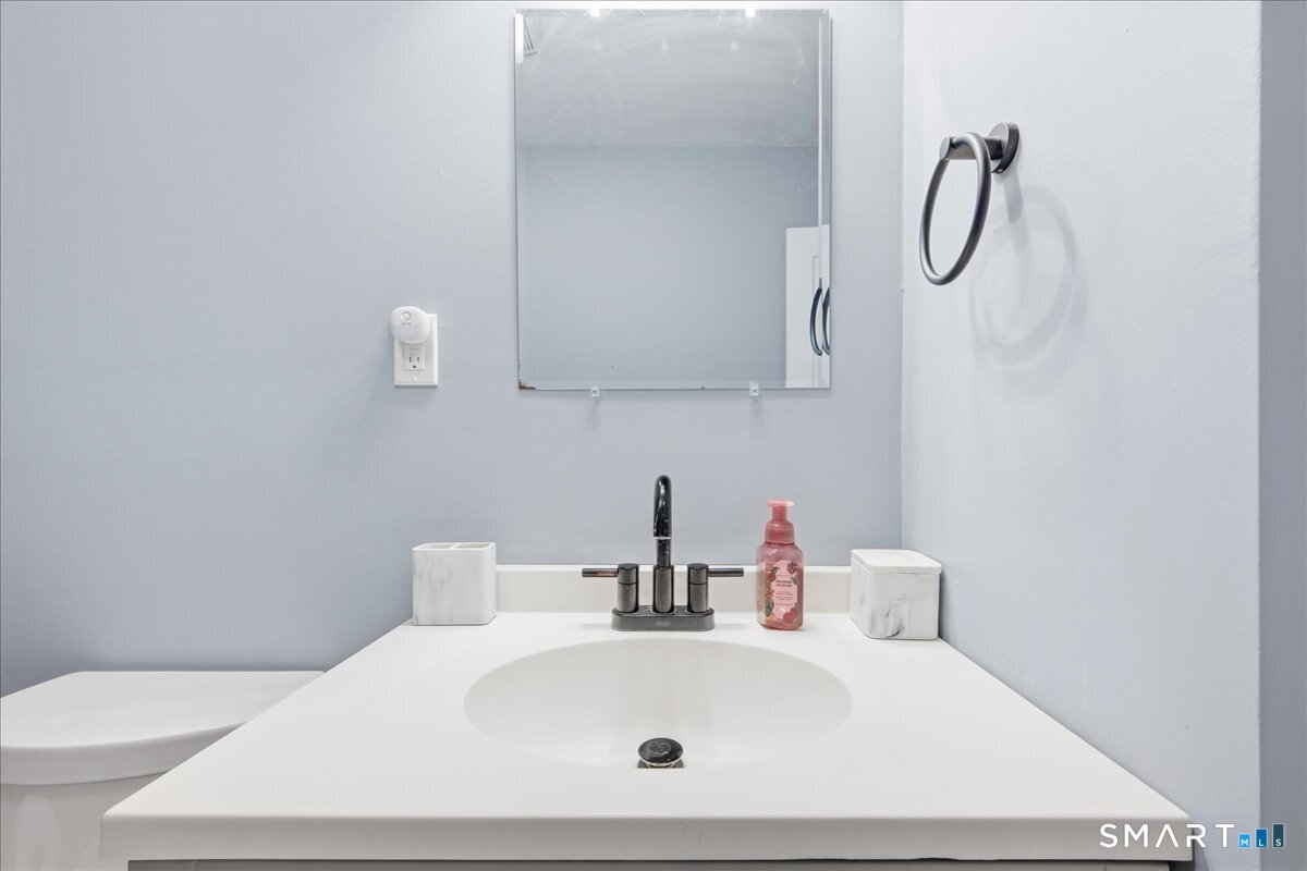 60 Cedar Lane Bozrah CT 06334