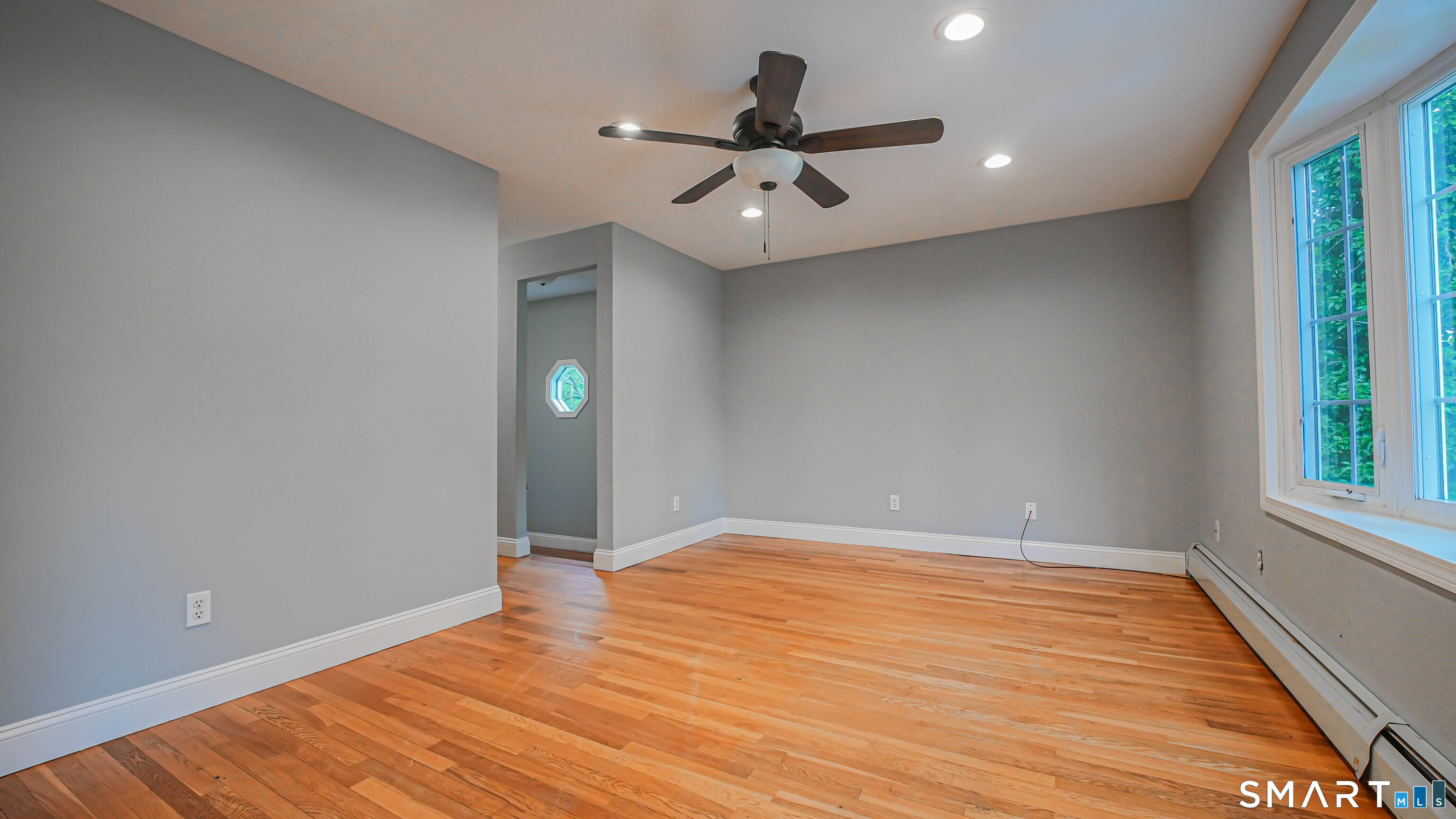16 Miami Street East Haven CT 06513