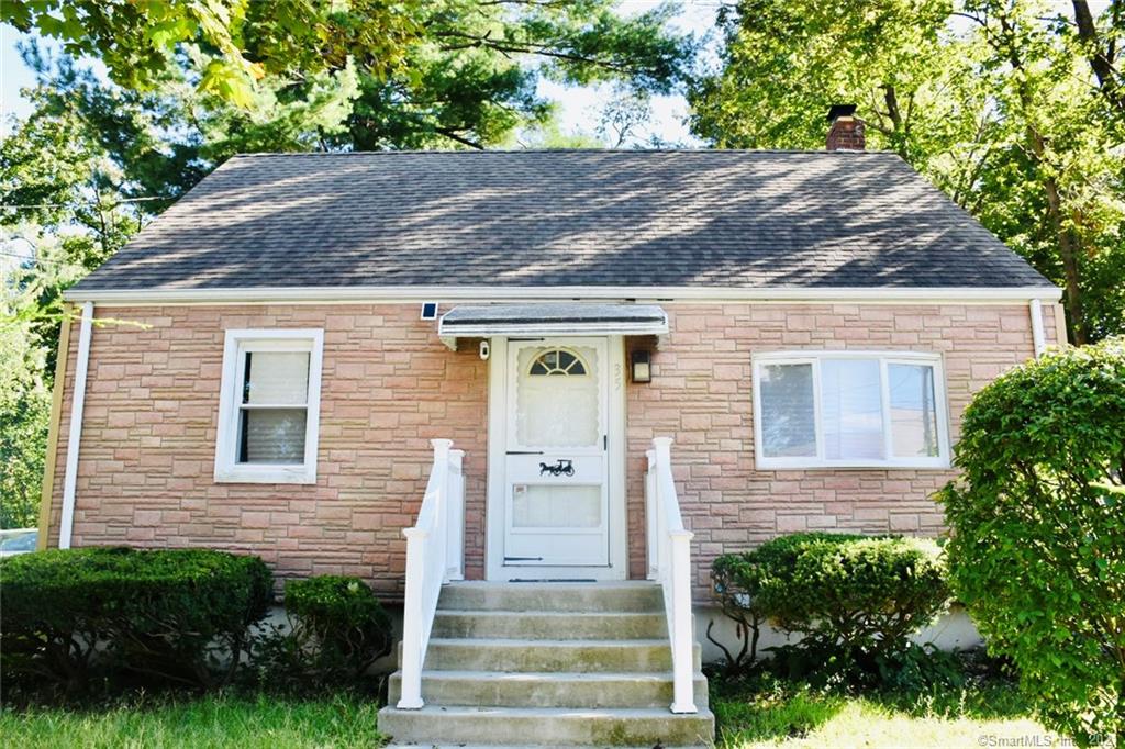 35 Woodstock Street Hartford CT 06112