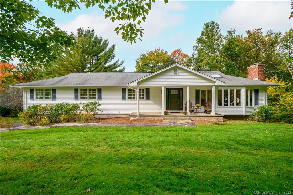 3 Spring Road Newtown CT 06470