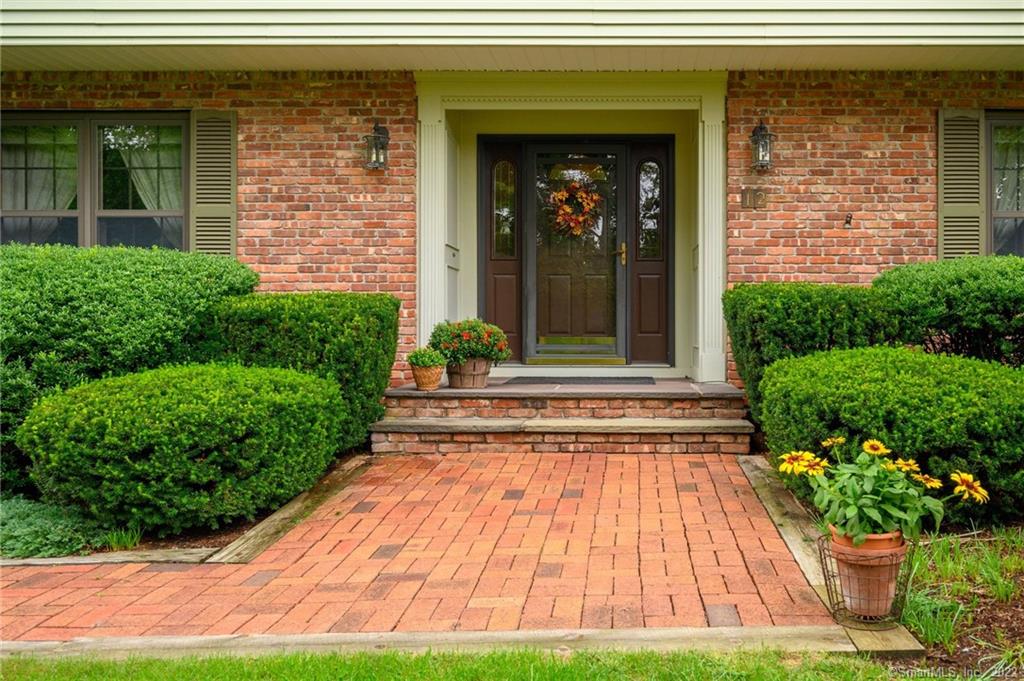 12 Whipstick Road New Fairfield CT 06812