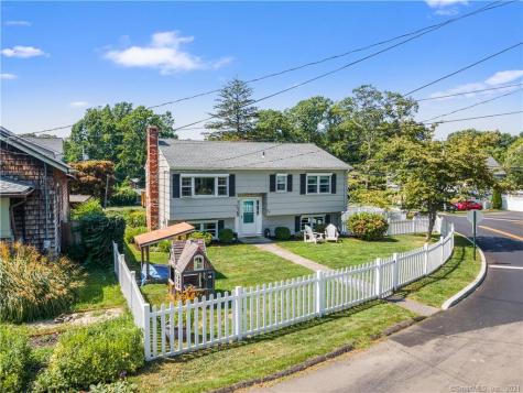 49 Ridgewood Drive Milford CT 06460