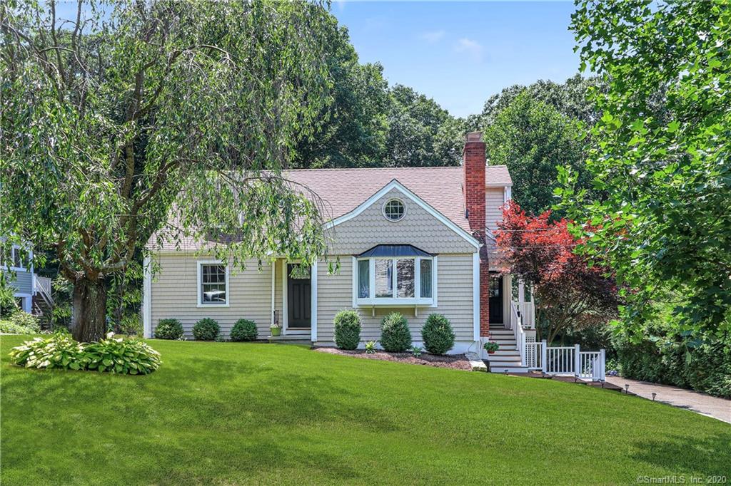 411 Woodridge Avenue Fairfield CT 06825