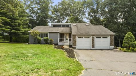 184 Bear Path Road Hamden CT 06514