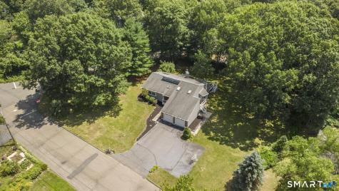 184 Bear Path Road Hamden CT 06514