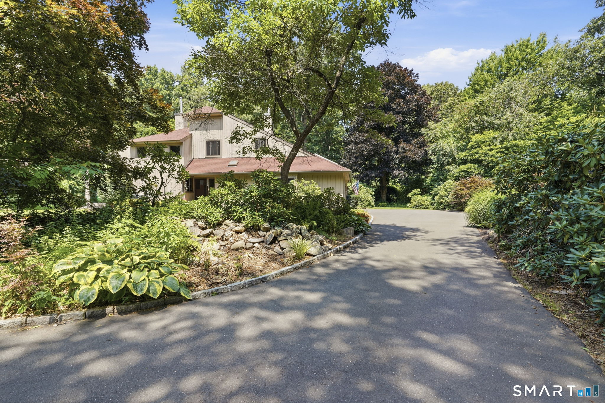 11 Fire Hill Lane Redding CT 06896