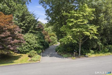 11 Fire Hill Lane Redding CT 06896