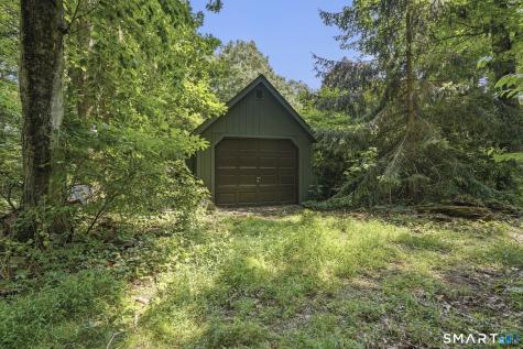 11 Fire Hill Lane Redding CT 06896