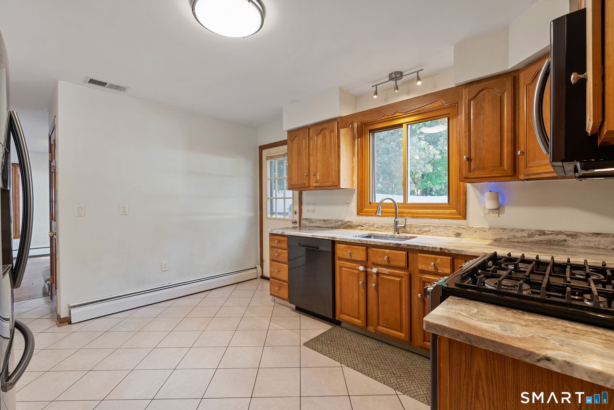 24 Cortland Street Windsor Locks CT 06096
