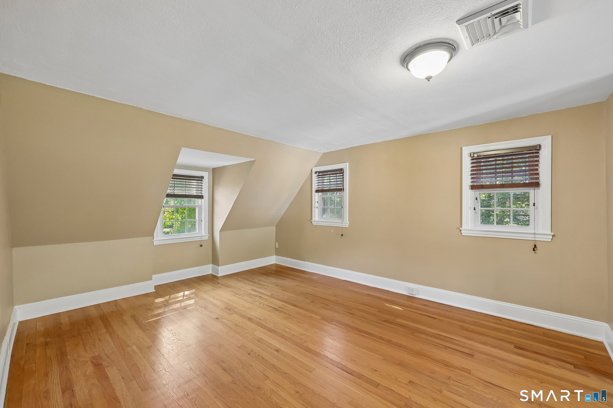 283 Hopmeadow Street Simsbury CT 06089