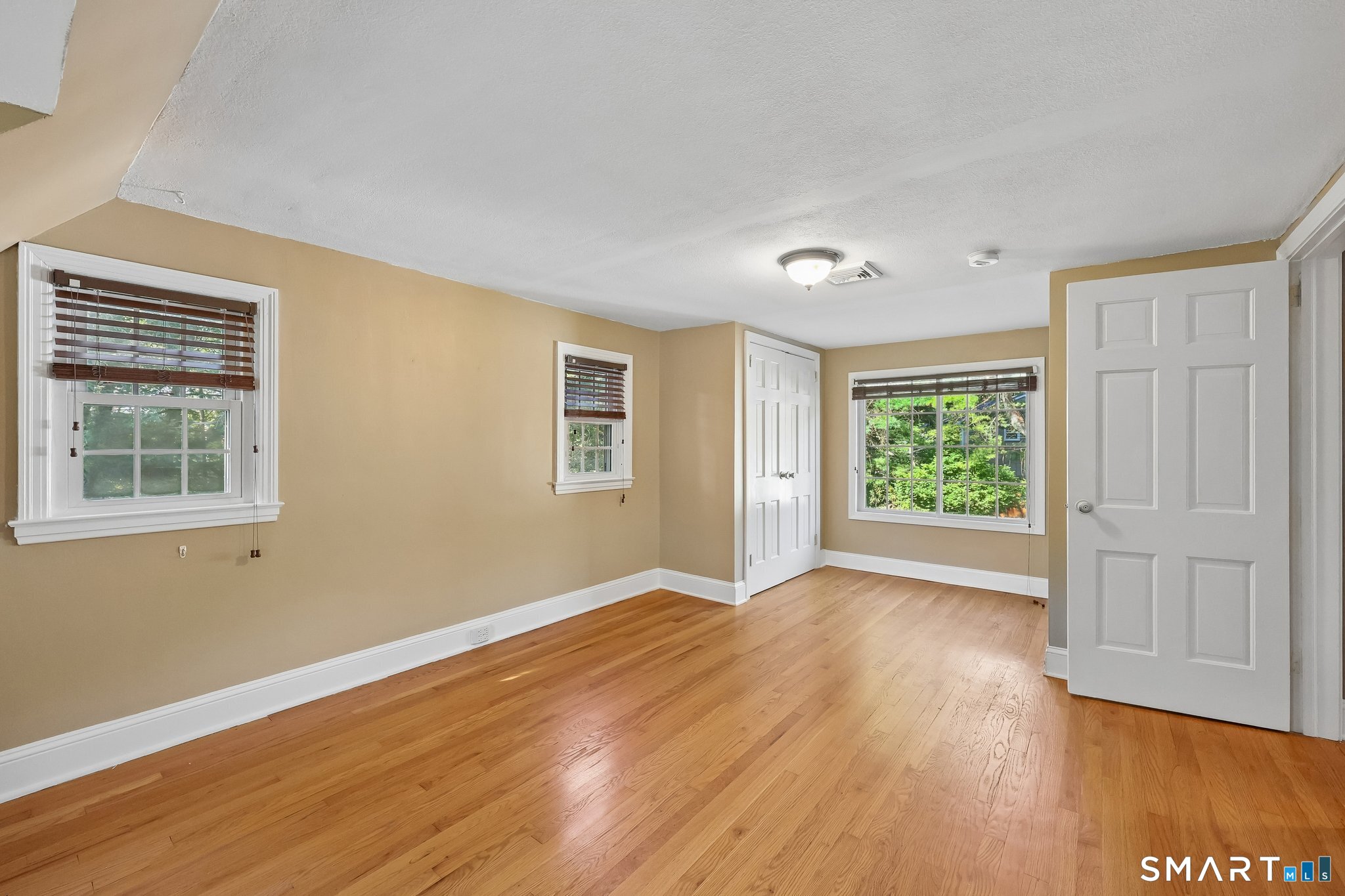 283 Hopmeadow Street Simsbury CT 06089